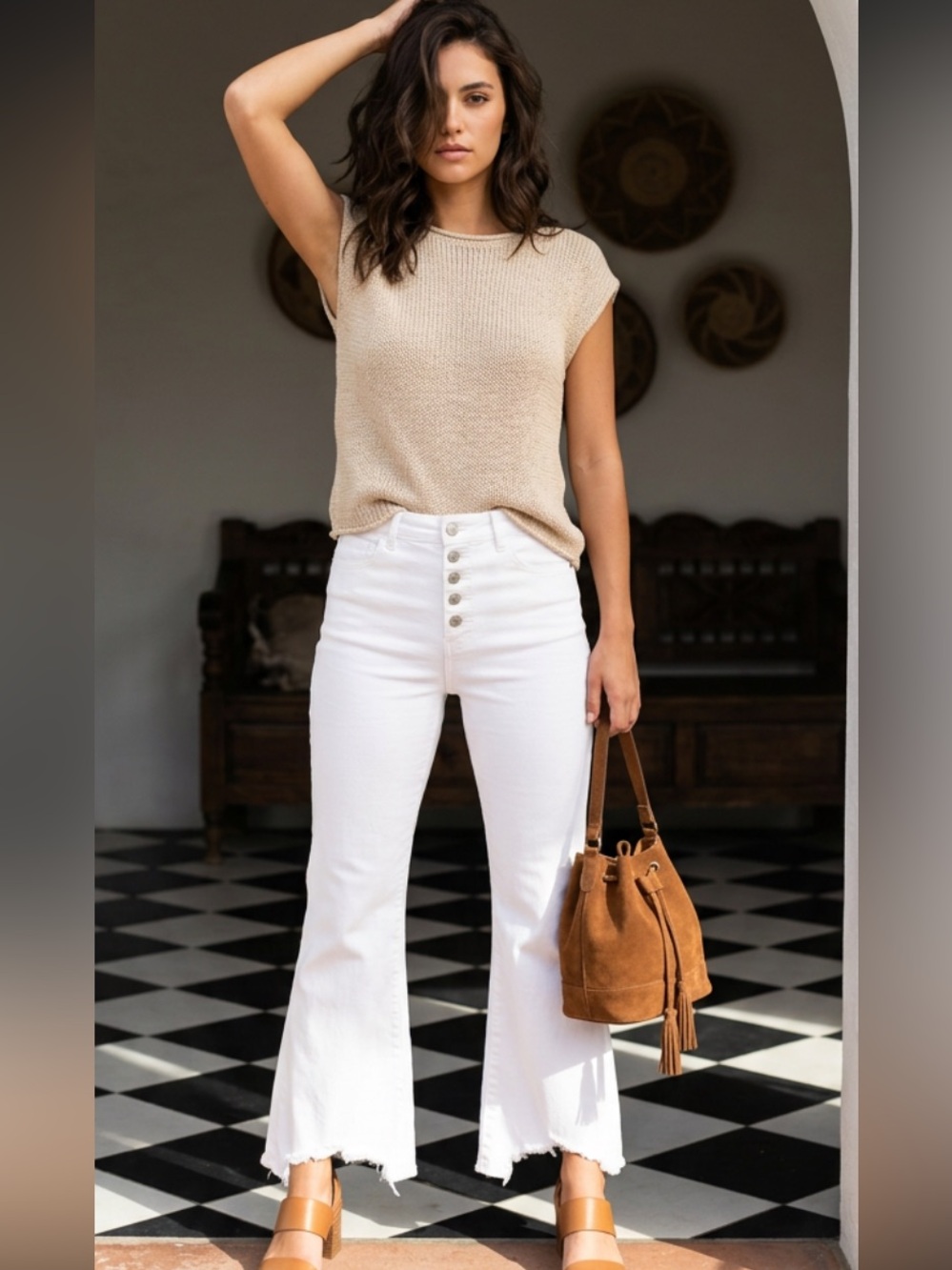 Women’s High-Rise White Denim Button Up Flare Jeans Frayed Hem NWT Size 10 - Picture 2 of 9